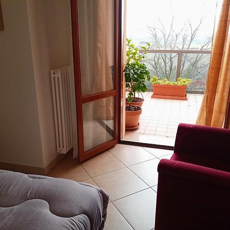 Appartamento Che Vista! Affittacamere Mombaroccio Exteriér fotografie