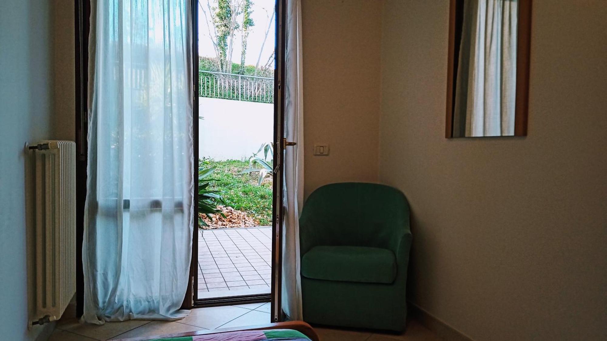 Appartamento Che Vista! Affittacamere Mombaroccio Exteriér fotografie